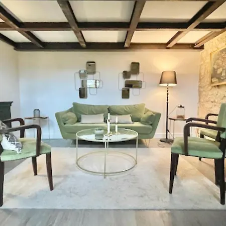 Hotel Cozy Villeneuve-sur-Verberie